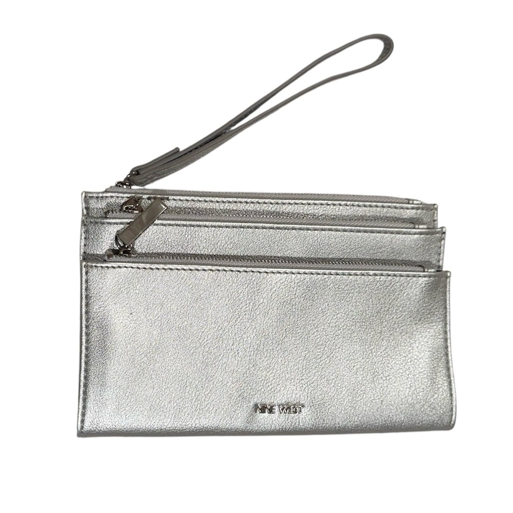 Nine West Triple Zip Metallic Silver Wristlet NWOT